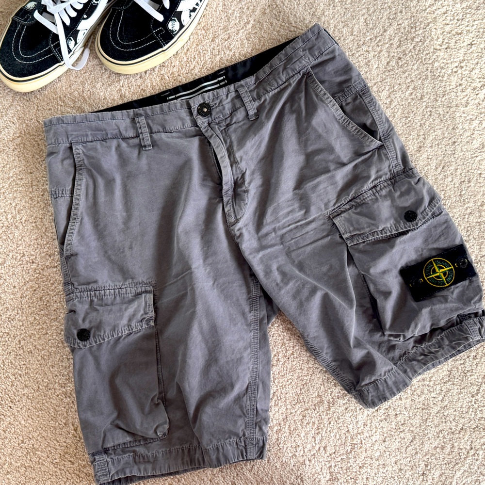 Stone Island Shorts (Size: W32)